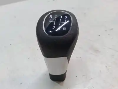 Pezzo di ricambio per auto di seconda mano pomello della leva del cambio per bmw 1 (e87) 118 d riferimenti oem iam   