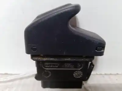 Piesă de schimb auto la mâna a doua PANOU COMANDÃ GEAMURI ELECTRICE FATÃ PARTEA DIN DREAPTA pentru RENAULT CLIO II FASE I (B/CB0)  Referințe OEM IAM   