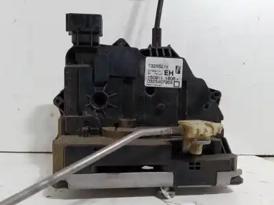 Second-hand car spare part front right door lock for opel corsa d (s07) 1.0 (l08, l68) oem iam references 13258274. 150911 1606