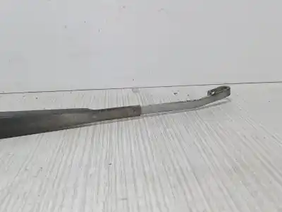 Second-hand car spare part left front windshield wiper arm for mitsubishi montero   (v3_w, v2_w, v4_w) 2.8 td (v46w, v26w) oem iam references   