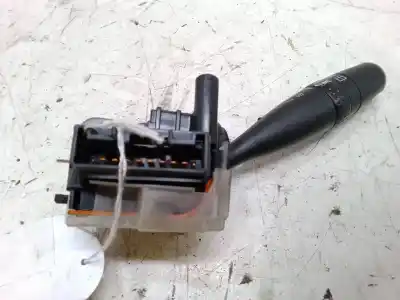 Pezzo di ricambio per auto di seconda mano comando pulito per toyota corolla (_e12_) 2.0 d-4d (cde120_) riferimenti oem iam   