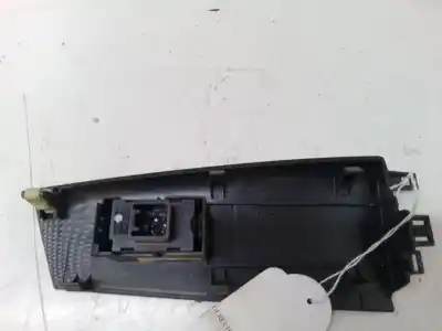 Second-hand car spare part right front power window switch for toyota corolla (_e12_) 2.0 d-4d (cde120_) oem iam references   