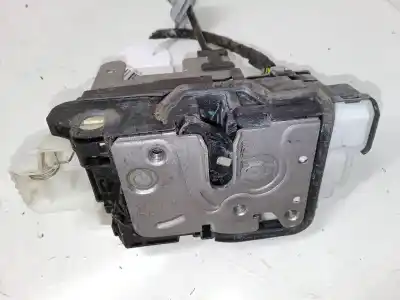 Автозапчастина б/у замок заднього правого дверя для volvo v40 fastback (525) d2 посилання на oem iam   