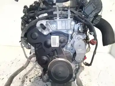 Second-hand car spare part complete engine for volvo v40 fastback (525) d2 oem iam references d4162t  