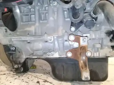 Second-hand car spare part complete engine for volvo v40 fastback (525) d2 oem iam references d4162t  