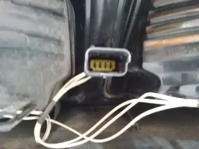 Second-hand car spare part right tailgate light for citroen c3 picasso (sh_) 1.6 hdi oem iam references   