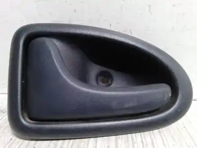 Автозапчасти б/у левая задняя внутренняя ручка за renault clio ii (bb_, cb_) 1.2 (bb0a, bb0f, bb10, bb1k, bb28, bb2d, bb2h, cb0a,... ссылки oem iam 