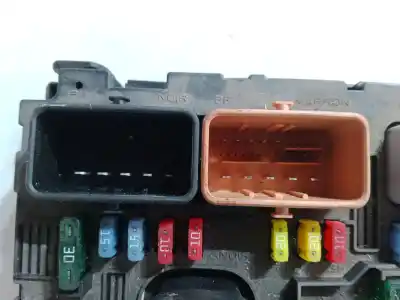 Peça sobressalente para automóvel em segunda mão caixa de fusíveis e relés por citroen c3 i (fc_, fn_) 1.1 i referências oem iam 9661707880  