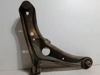 İkinci el araba yedek parçası ön sol alt süspansiyon kolu için toyota yaris (_p1_) 1.3 (ncp10_, scp12_) oem iam referansları   