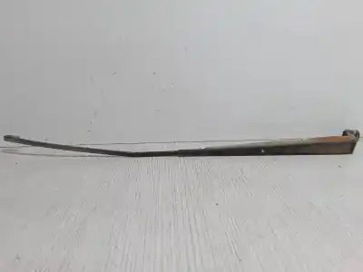 Pièce détachée automobile d'occasion bras d essuie-glace avant droit pour toyota yaris (_p1_) 1.3 (ncp10_, scp12_) références oem iam 