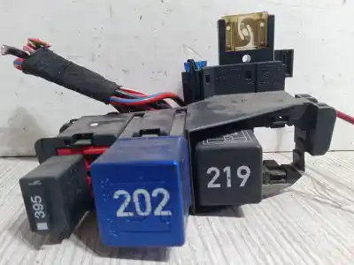 Second-hand car spare part fuse box unit for audi a4 b6 (8e2) 1.9 tdi quattro oem iam references 8a0937530  