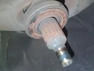 Pezzo di ricambio per auto di seconda mano riduttore per bmw x3 (e83) 2.0 d riferimenti oem iam 1069401051  