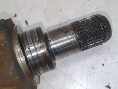 Second-hand car spare part front left transmission for bmw x3 (e83) 2.0 d oem iam references 3450563  