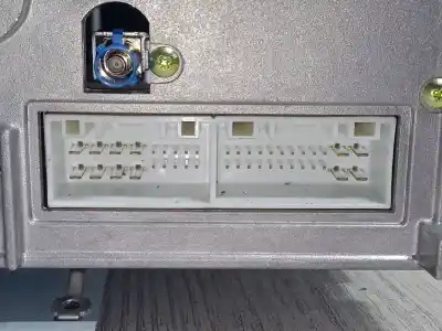 Peça sobressalente para automóvel em segunda mão display gps / multimídia por kia cee´d (jd) 1.6 gt referências oem iam   