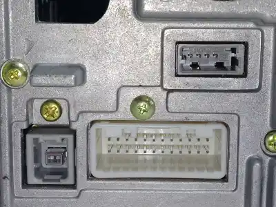 Peça sobressalente para automóvel em segunda mão display gps / multimídia por kia cee´d (jd) 1.6 gt referências oem iam   