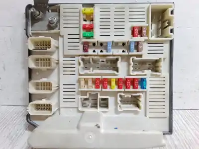 Second-hand car spare part fuse box unit for renault scénic ii (jm0/1_) 1.6 16v (jm1r) oem iam references 8200481866-j usm c-pft n2 