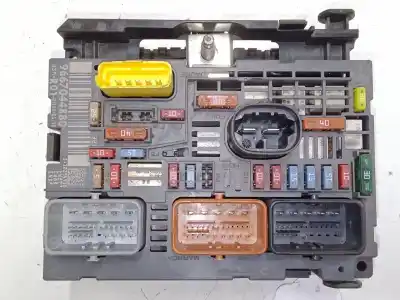 Second-hand car spare part fuse box unit for citroen c4 picasso i monospace (ud_) 1.6 vti 120 oem iam references 9667044880 bsm-r01 