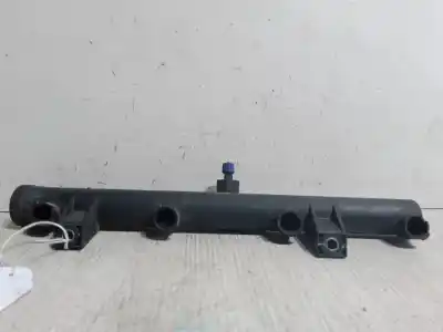 Peça sobressalente para automóvel em segunda mão régua / rampa de injetores por peugeot 206 cc (2d) 1.6 referências oem iam 9628084680