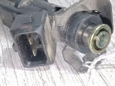 Peça sobressalente para automóvel em segunda mão injetor por peugeot 206 cc (2d) 1.6 referências oem iam   