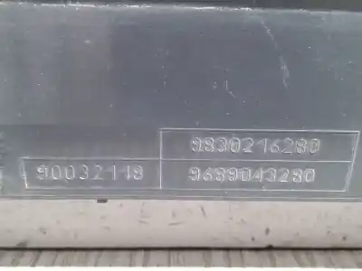 Автозапчасти б/у центральный стоп-сигнал за opel corsa f 1.2 (68) ссылки oem iam 9689043280  