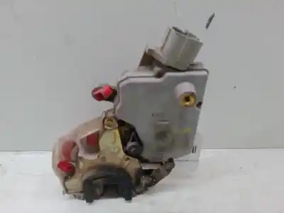 Tweedehands auto-onderdeel achter links deurslot voor nissan primera hatchback (p11) 2.0 td oem iam-referenties 