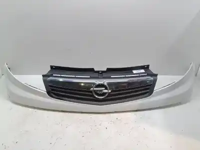 Автозапчасти б/у передняя решетка за opel vivaro a furgón (x83) 2.0 cdti (f7) ссылки oem iam 