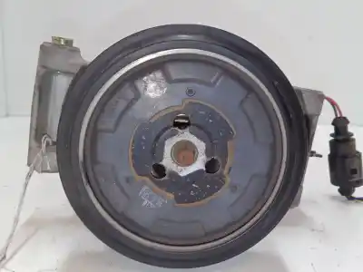 Pièce détachée automobile d'occasion COMPRESSEUR DE CLIMATISATION pour AUDI A4 B6 (8E2)  Références OEM IAM 8E0260805BA  