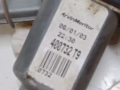 Peça sobressalente para automóvel em segunda mão elevador de vidros dianteiro direito por renault scénic i monospace (ja0/1_, fa0_) 1.4 16v (ja0d, ja1h, ja0w, ja10) referências oem iam 400732t9  