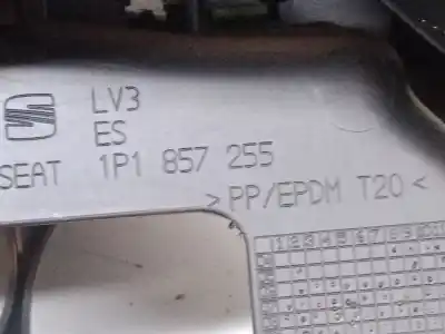 Peça sobressalente para automóvel em segunda mão tablier por seat leon (1p1) 1.4 tsi referências oem iam   