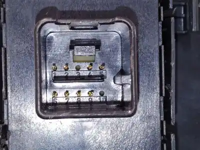 Second-hand car spare part left front power window switch for seat leon (1p1) 1.4 tsi oem iam references   