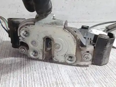 Автозапчастина б/у замок передніх дверей лівий для mitsubishi colt vi (z3_a, z2_a) 1.3 (z21a) посилання на oem iam   