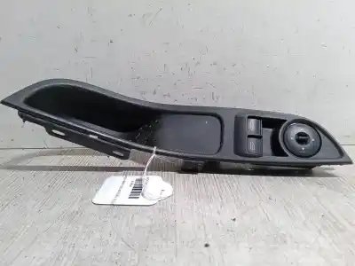 Gebrauchtes Autoersatzteil FENSTERSCHALTER VORNE LINKS zum FORD FOCUS III TURNIER  OEM-IAM-Referenzen AM5T14A132  