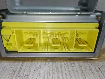 İkinci el araba yedek parçası hava yastigi kontrol ünitesi için toyota yaris (_p1_) 1.0 (scp10_) oem iam referansları 8917052140  
