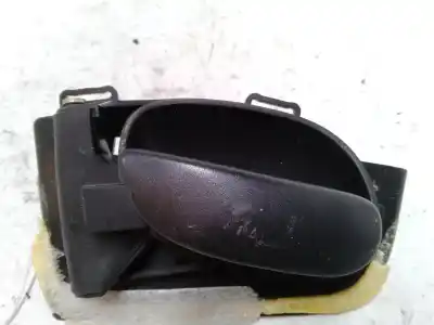 Second-hand car spare part interior left front handle for peugeot 206 fastback (2a/c) 1.4 i oem iam references 