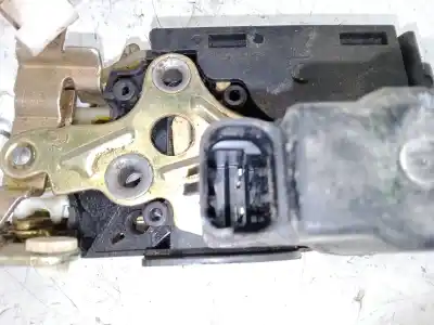Second-hand car spare part rear right door lock for ssangyong rexton / rexton ii (gab_) 2.7 xdi oem iam references   