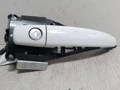 Автозапчастина б/у ліва передня зовнішня ручка для opel corsa e (x15) 1.3 cdti (08, 68) посилання на oem iam 