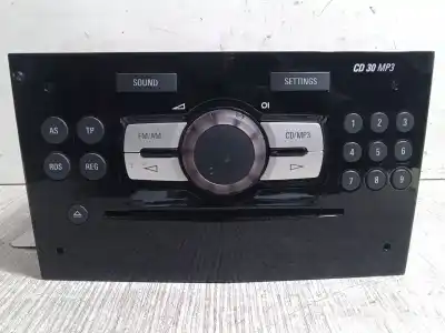 Автозапчастина б/у аудіо система / радіо Cd для OPEL CORSA D (S07) 1.2 (L08, L68) Посилання на OEM IAM 13289921  