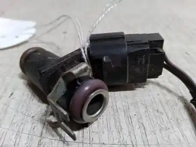 Pezzo di ricambio per auto di seconda mano INIETTORE per VOLKSWAGEN POLO V (6R1, 6C1)  Riferimenti OEM IAM 04E906031H  