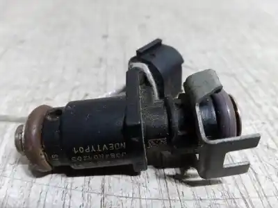 Pezzo di ricambio per auto di seconda mano INIETTORE per VOLKSWAGEN POLO V (6R1, 6C1)  Riferimenti OEM IAM 04E906031H  
