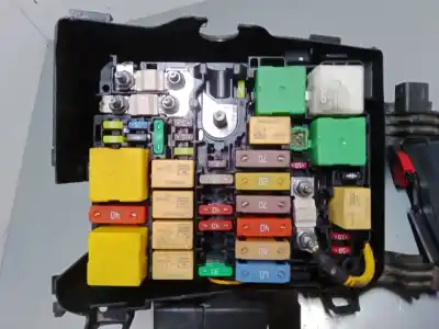 Second-hand car spare part fuse box unit for citroen c4 spacetourer (3d_) 1.5 bluehdi 130 oem iam references   