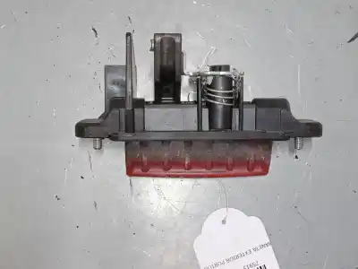 Second-hand car spare part tailgate back door handle for mazda 3 (bk) 1.6 (bk14) oem iam references 