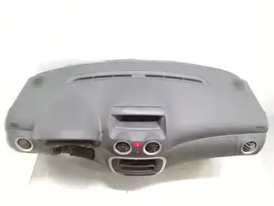 Peça sobressalente para automóvel em segunda mão tablier por citroen c2 (jm_) 1.4 hdi referências oem iam   