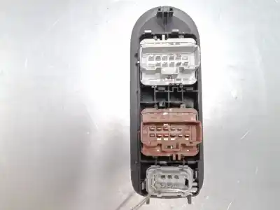 Автозапчастина б/у передні вікний вмикач для renault scénic ii (jm0/1_) 2.0 (jm05, jm0u, jm1n, jm1u, jm2v) посилання на oem iam   