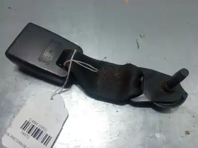 Peça sobressalente para automóvel em segunda mão Chicote / Encaixe Cinto Segurança Traseiro Direito por FORD C-MAX (DM2) 1.6 TDCI Referências OEM IAM   