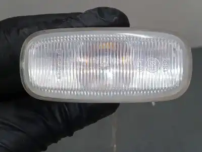 Pezzo di ricambio per auto di seconda mano LAMPADA LATERALE DESTRA per AUDI A4 B5 (8D2)  Riferimenti OEM IAM   