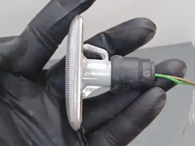 Pezzo di ricambio per auto di seconda mano lampada laterale destra per audi a4 b5 (8d2) 1.8 riferimenti oem iam   