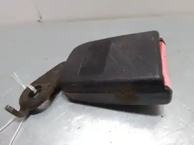 Tweedehands auto-onderdeel Riemhaak Rechts Achter voor PEUGEOT 307 SW (3H) 1.6 HDI 110 OEM IAM-referenties   