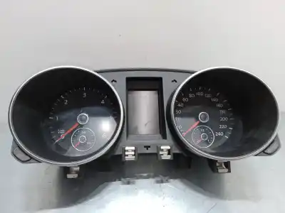 Pièce détachée automobile d'occasion Compteur De Vitesse Tableau De Bord pour VOLKSWAGEN GOLF VI (5K1) 1.6 TDI Références OEM IAM 5K0920872A  