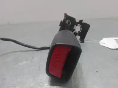 Автозапчасти б/у крюк для ремня задний правый за hyundai i30 (fd) 1.4 ссылки oem iam 