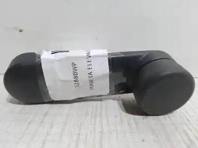 Pezzo di ricambio per auto di seconda mano maniglia alzacristalli posteriore destro per opel corsa c (x01) 1.4 (f08, f68) riferimenti oem iam   
